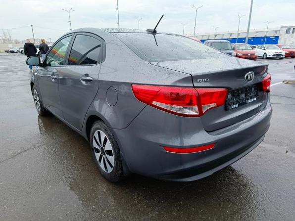 Kia Rio III Рестайлинг с пробегом 2017 года, цена 949 995 рублей, 166644 км, седан, Автокод Объявления