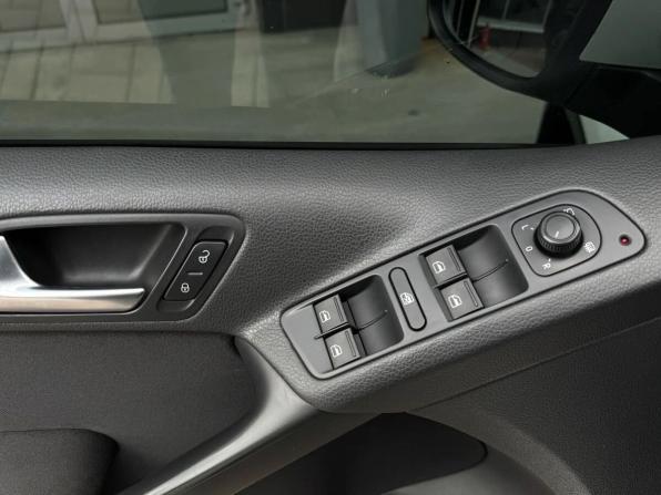 Volkswagen Tiguan I Рестайлинг с пробегом 2015 года, цена 1 425 000 рублей, 223000 км, внедорожник, Автокод Объявления