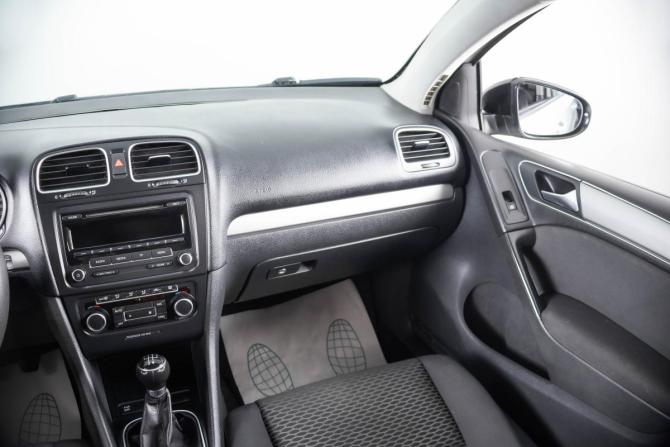 Volkswagen Golf VI с пробегом 2012 года, цена 749 000 рублей, 199400 км, хэтчбек, Автокод Объявления
