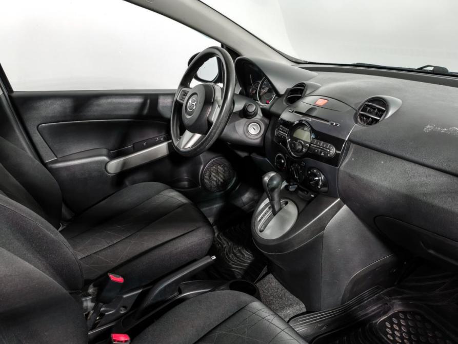 Mazda 2 II Рестайлинг (DE2) Санкт-Петербург  - изображение 13