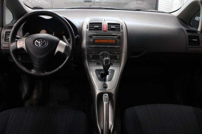 Toyota Auris I с пробегом 2008 года, цена 618 000 рублей, 211100 км, хэтчбек, Автокод Объявления