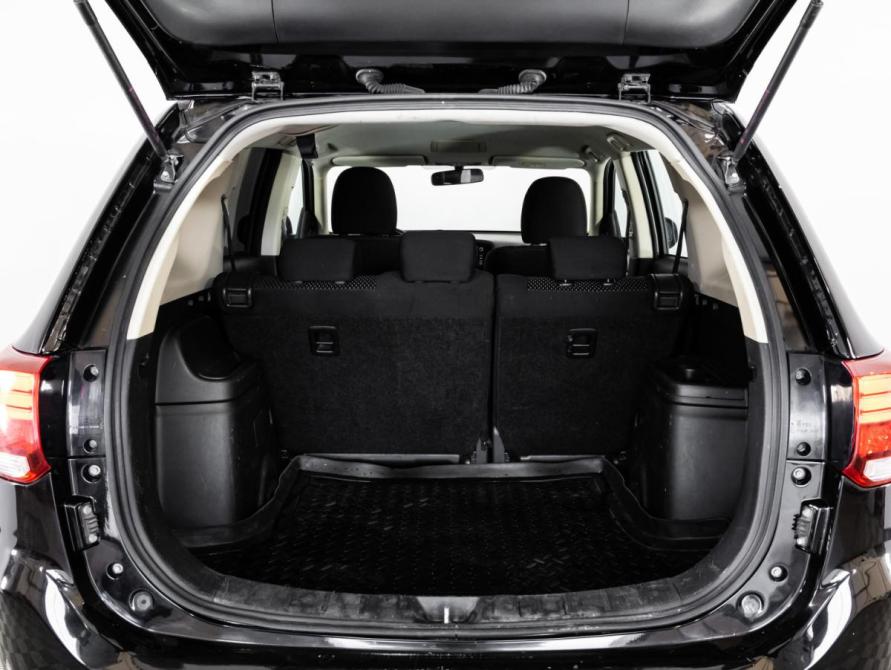 Mitsubishi Outlander III Рестайлинг 2 Санкт-Петербург  - изображение 19