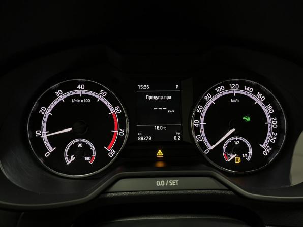 Skoda Octavia III (A7) Рестайлинг с пробегом 2018 года, цена 1 975 000 рублей, 88251 км, лифтбек, Автокод Объявления