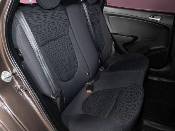 Hyundai Solaris I Рестайлинг с пробегом 2015 года, цена 870 000 рублей, 132000 км, хэтчбек, Автокод Объявления