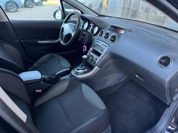 Peugeot 308 I с пробегом 2008 года, цена 290 000 рублей, 177671 км, универсал, Автокод Объявления