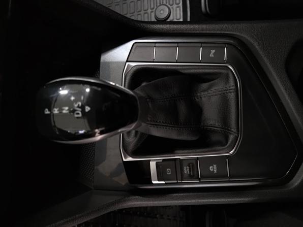 Volkswagen Tiguan II Рестайлинг с пробегом 2021 года, цена 2 535 000 рублей, 98250 км, внедорожник, Автокод Объявления