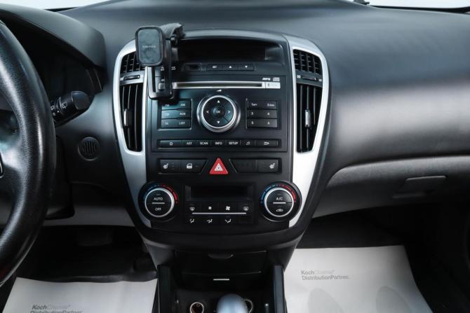 Kia Ceed I Рестайлинг с пробегом 2012 года, цена 999 000 рублей, 335000 км, универсал, Автокод Объявления