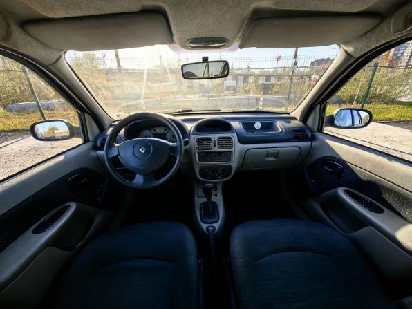 Renault Symbol I Рестайлинг с пробегом 2005 года, цена 139 000 рублей, 148657 км, седан, Автокод Объявления
