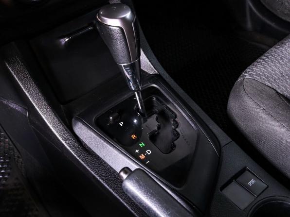 Toyota Corolla XI (E160 E170 E180) с пробегом 2014 года, цена 1 300 000 рублей, 135500 км, седан, Автокод Объявления