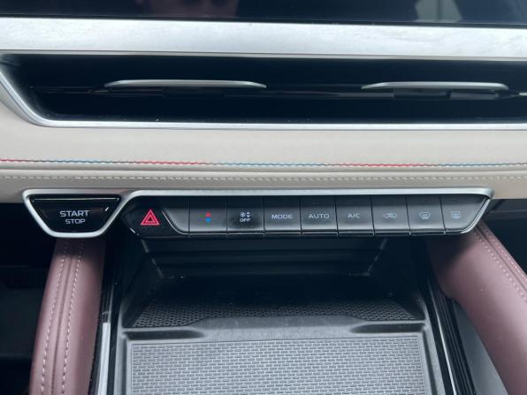 Geely Monjaro I с пробегом 2023 года, цена 3 199 000 рублей, 75188 км, внедорожник, Автокод Объявления