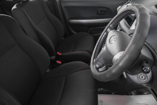 Toyota Ist I с пробегом 2003 года, цена 529 000 рублей, 228600 км, хэтчбек, Автокод Объявления