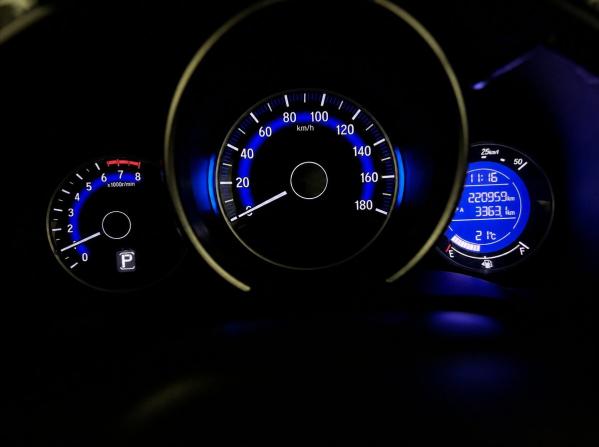 Honda Fit III с пробегом 2016 года, цена 825 000 рублей, 220958 км, хэтчбек, Автокод Объявления