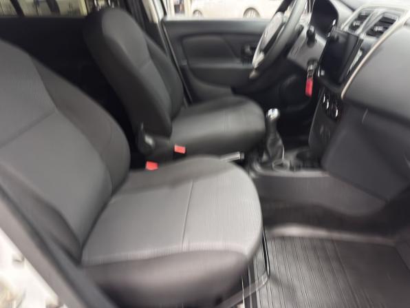 Renault Logan II с пробегом 2016 года, цена 690 000 рублей, 187237 км, седан, Автокод Объявления