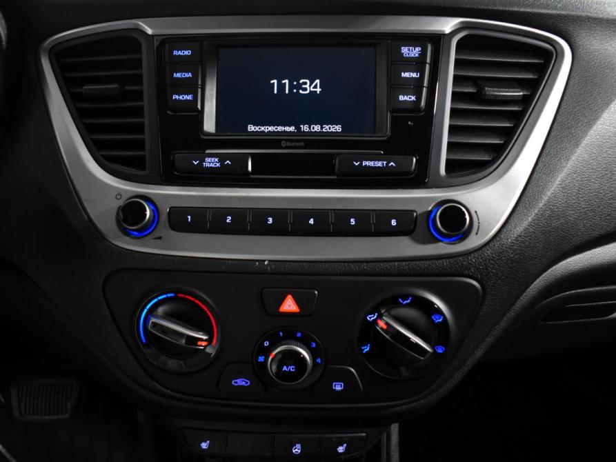 Hyundai Solaris II Санкт-Петербург  - изображение 13