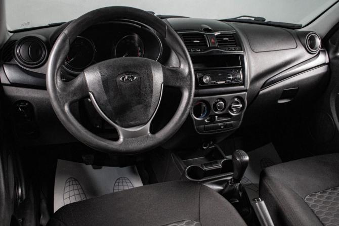 Lada (ВАЗ) Granta I Рестайлинг с пробегом 2022 года, цена 639 000 рублей, 136500 км, седан, Автокод Объявления