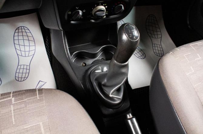 Renault Logan I Рестайлинг с пробегом 2010 года, цена 249 000 рублей, 384000 км, седан, Автокод Объявления