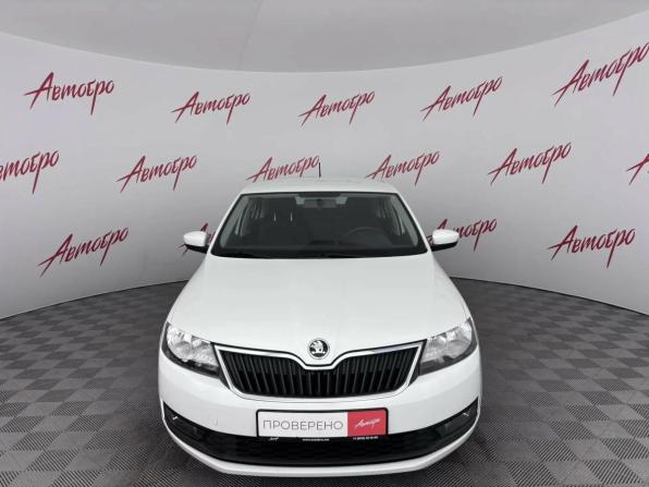 Skoda Rapid I Рестайлинг с пробегом 2019 года, цена 1 199 000 рублей, 76103 км, лифтбек, Автокод Объявления
