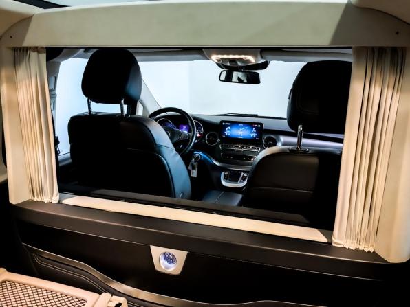 Mercedes-Benz V-Класс III (W447) Рестайлинг с пробегом 2022 года, цена 7 838 400 рублей, 92109 км, минивэн, Автокод Объявления