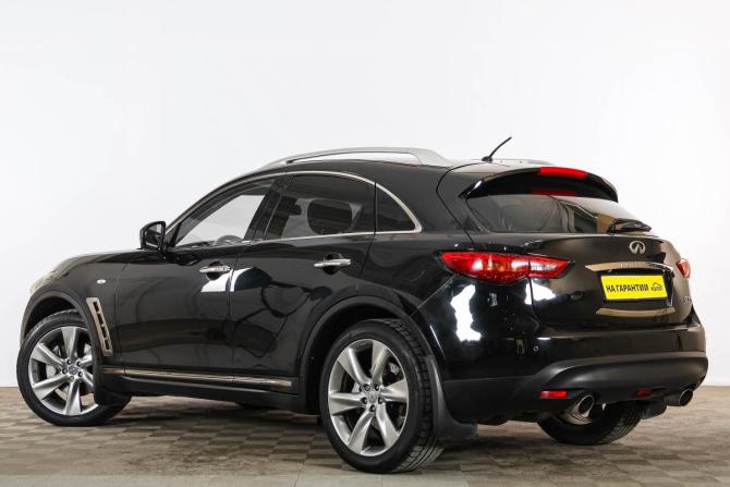 Infiniti FX II (S51) Рестайлинг с пробегом 2012 года, цена 1 929 000 рублей, 273000 км, внедорожник, Автокод Объявления