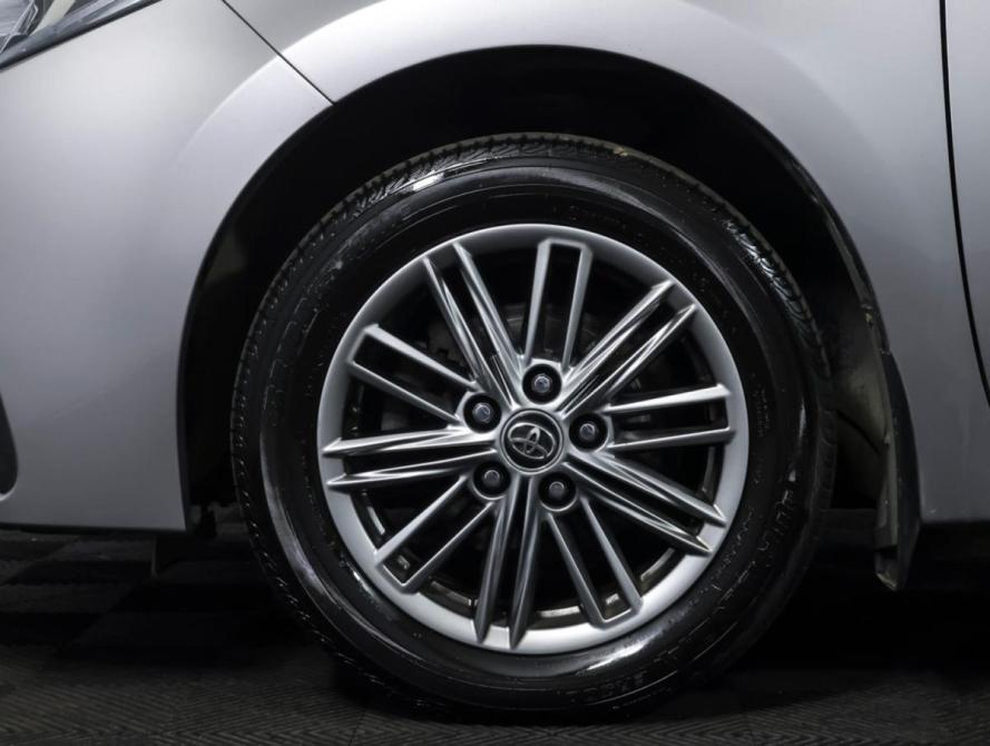 Toyota Corolla XI (E160 E170 E180) Рестайлинг 1 Москва  - изображение 18