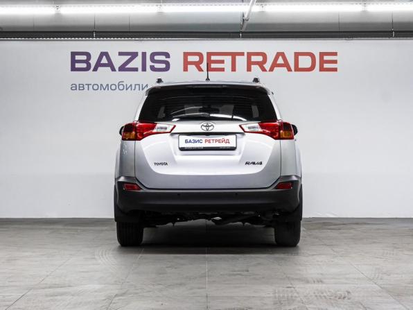 Toyota RAV4 IV (XA40) с пробегом 2013 года, цена 1 799 000 рублей, 303387 км, внедорожник, Автокод Объявления
