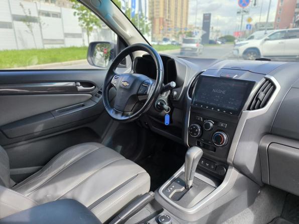 Chevrolet TrailBlazer II с пробегом 2012 года, цена 1 000 000 рублей, 281025 км, внедорожник, Автокод Объявления