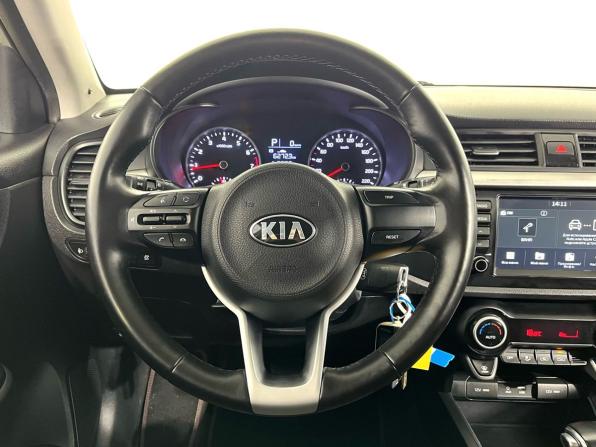 Kia Rio IV с пробегом 2018 года, цена 1 350 000 рублей, 120317 км, седан, Автокод Объявления