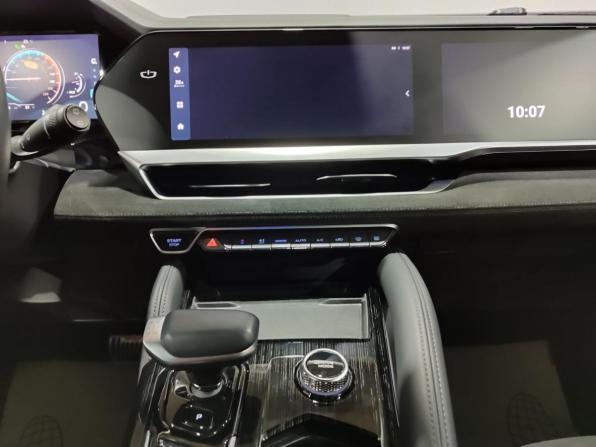Geely Monjaro I с пробегом 2024 года, цена 3 550 000 рублей, 16000 км, внедорожник, Автокод Объявления