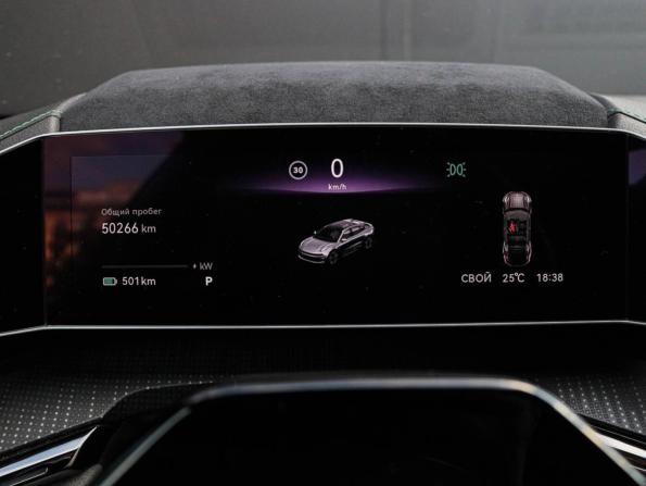 Zeekr 001 I с пробегом 2023 года, цена 5 050 000 рублей, 50265 км, лифтбек, Автокод Объявления