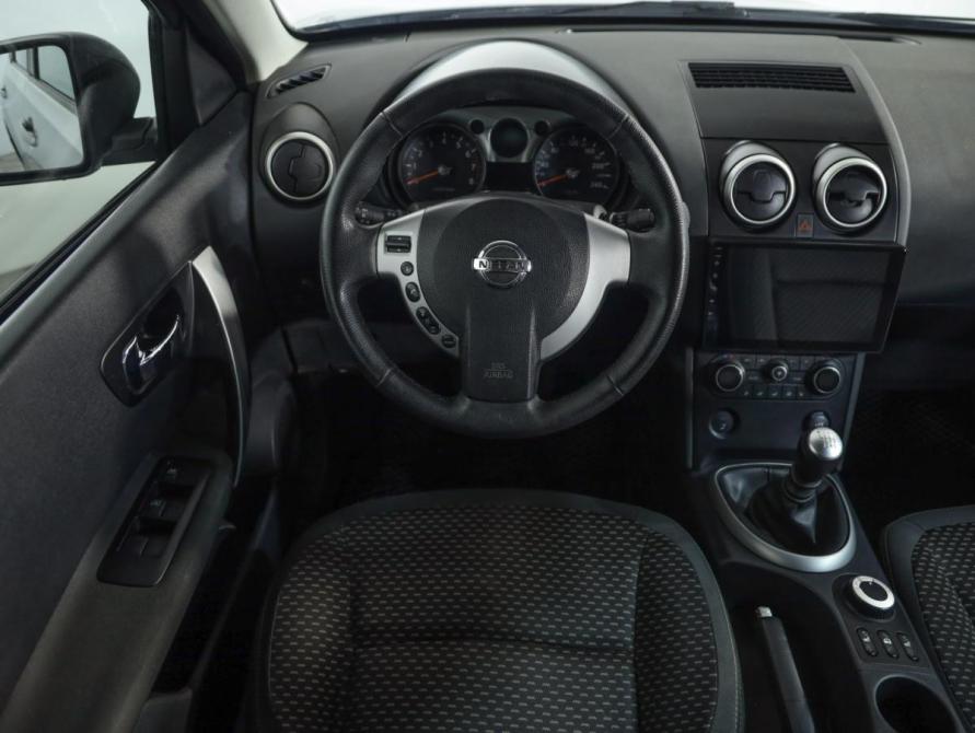 Nissan Qashqai I Санкт-Петербург  - изображение 8