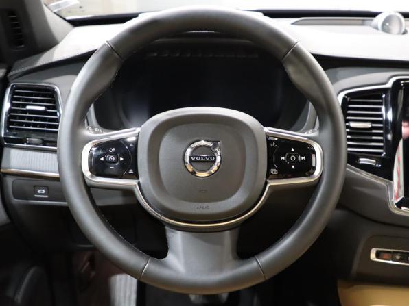 Volvo XC90 II Рестайлинг 1 с пробегом 2024 года, цена 8 210 000 рублей, 12614 км, внедорожник, Автокод Объявления