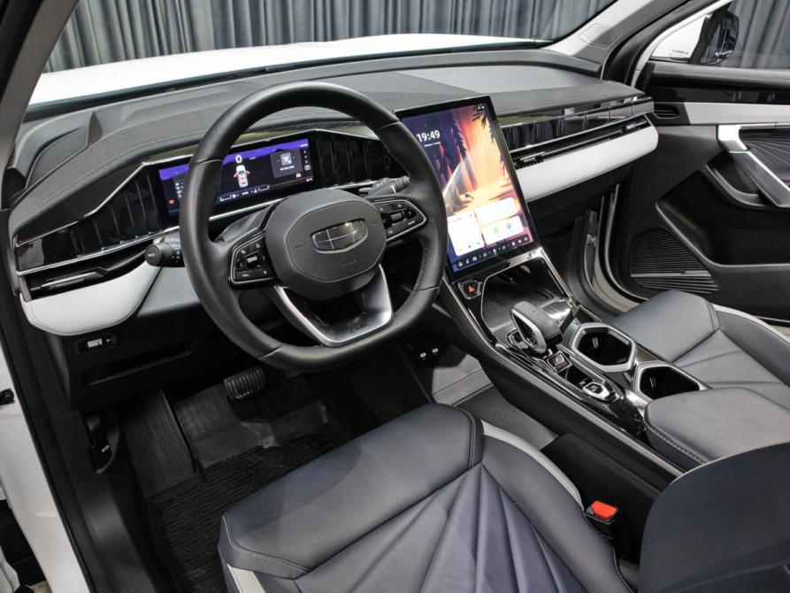 Geely Atlas II Москва  - изображение 16