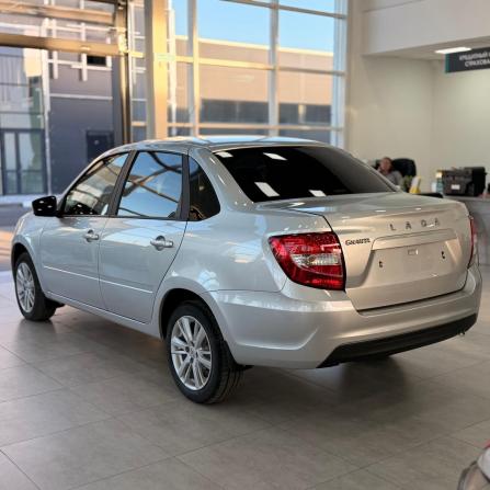Lada (ВАЗ) Granta I Рестайлинг с пробегом 2026 года, цена 1 151 000 рублей, 10 км, седан, Автокод Объявления