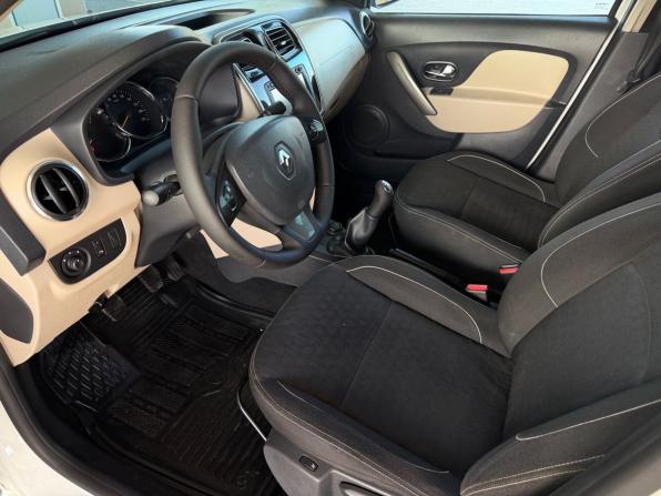 Renault Logan II с пробегом 2016 года, цена 864 000 рублей, 73172 км, седан, Автокод Объявления