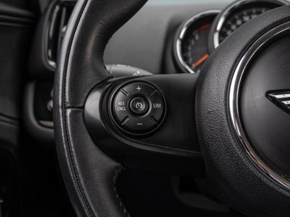 Mini Countryman II с пробегом 2018 года, цена 2 550 000 рублей, 26132 км, внедорожник, Автокод Объявления