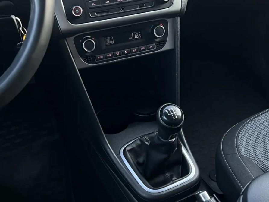 Volkswagen Polo V Рестайлинг Волгоград  - изображение 9