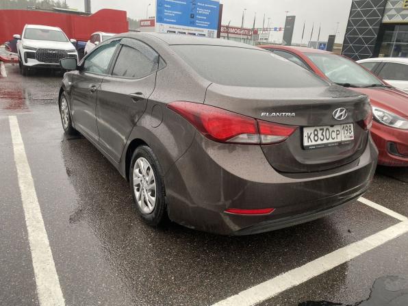 Hyundai Elantra V (MD) Рестайлинг с пробегом 2015 года, цена 795 000 рублей, 342000 км, седан, Автокод Объявления
