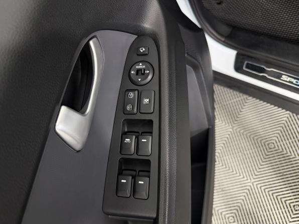 Kia Sportage III с пробегом 2013 года, цена 1 200 000 рублей, 181660 км, внедорожник, Автокод Объявления