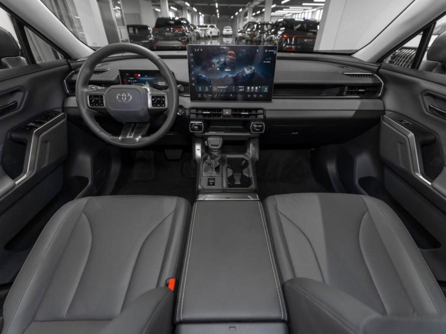 Toyota RAV4 VI (XA60) Москва  - изображение 8