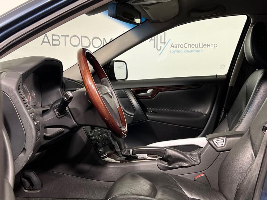 Volvo XC70 I Рестайлинг Москва  - изображение 8