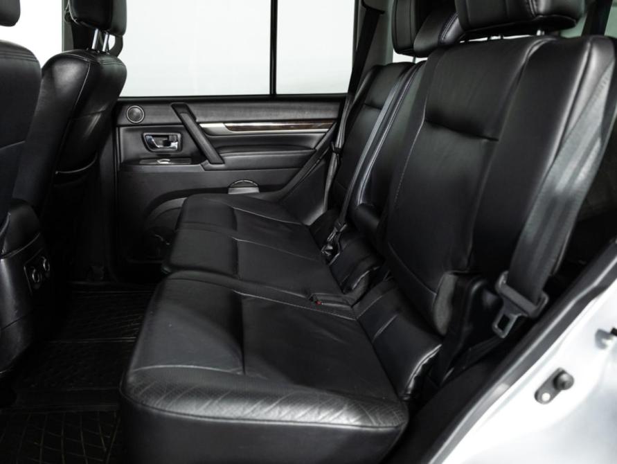 Mitsubishi Pajero IV Санкт-Петербург  - изображение 11