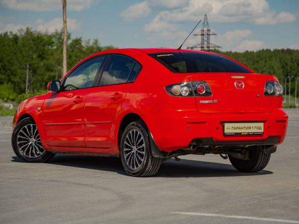 Mazda 3 I (BK) Рестайлинг с пробегом 2007 года, цена 553 500 рублей, 300800 км, седан, Автокод Объявления