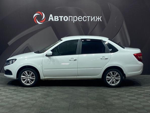 Lada (ВАЗ) Granta I Рестайлинг с пробегом 2024 года, цена 935 000 рублей, 30102 км, седан, Автокод Объявления