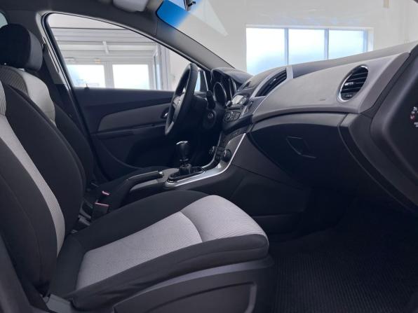 Chevrolet Cruze I Рестайлинг с пробегом 2014 года, цена 810 000 рублей, 147217 км, седан, Автокод Объявления