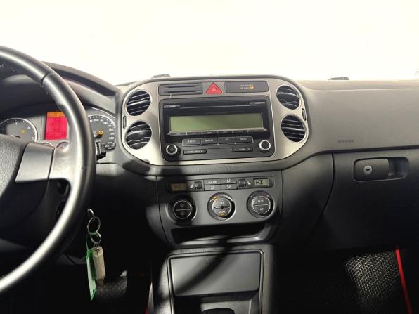 Volkswagen Tiguan I с пробегом 2009 года, цена 1 050 000 рублей, 200597 км, внедорожник, Автокод Объявления