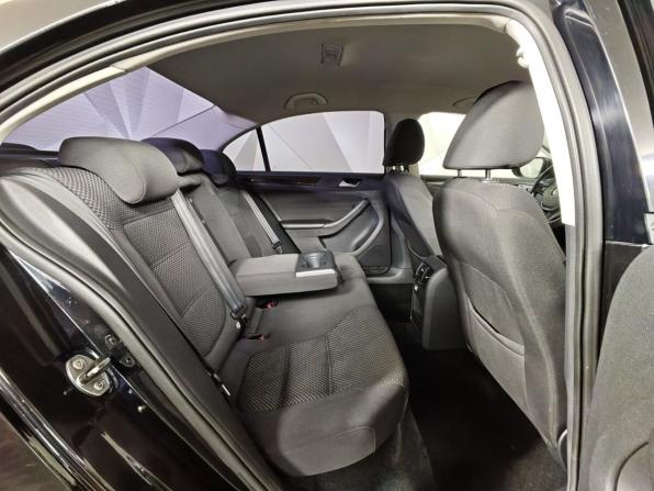 Volkswagen Jetta VI Рестайлинг с пробегом 2014 года, цена 839 000 рублей, 243290 км, седан, Автокод Объявления