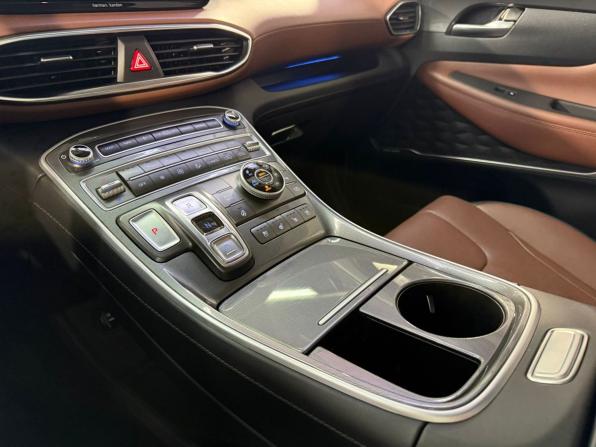 Hyundai Santa Fe IV Рестайлинг с пробегом 2021 года, цена 3 999 999 рублей, 76752 км, внедорожник, Автокод Объявления