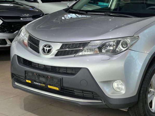Toyota RAV4 IV (XA40) с пробегом 2014 года, цена 1 850 000 рублей, 188643 км, внедорожник, Автокод Объявления