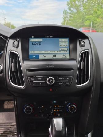 Ford Focus III Рестайлинг с пробегом 2018 года, цена 1 400 000 рублей, 123004 км, хэтчбек, Автокод Объявления