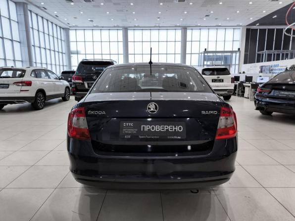 Skoda Rapid I с пробегом 2016 года, цена 1 199 000 рублей, 118000 км, лифтбек, Автокод Объявления